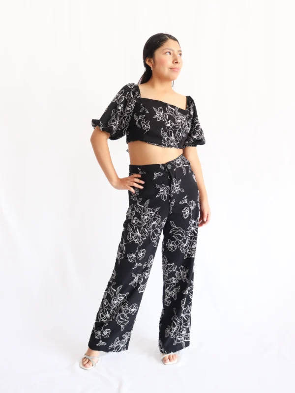 Conjunto flores Amarie