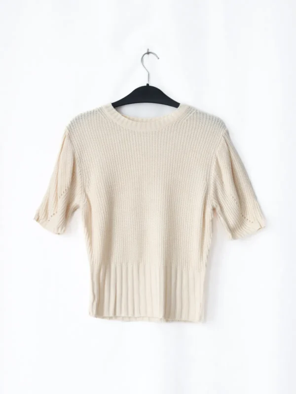 Chompa tejida Beige